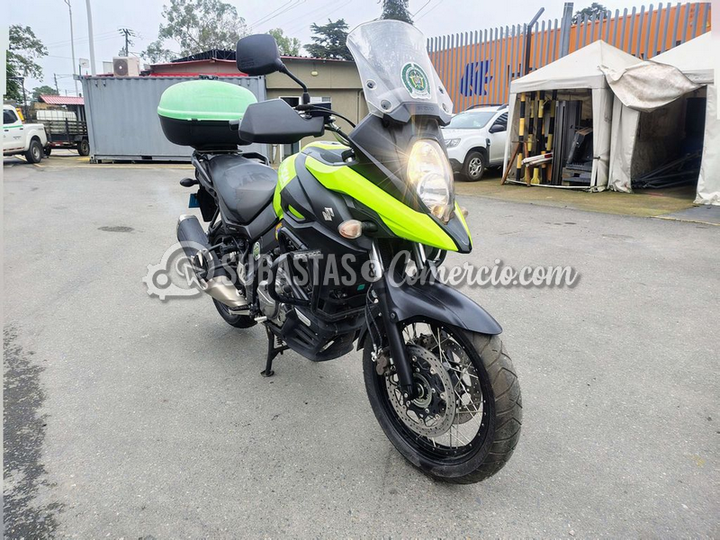 Suzuki DL650XT 2021 placa MJN87F